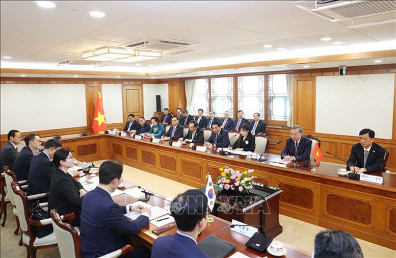 Tổng Bí thư Tô Lâm hội kiến Thủ tướng Hàn Quốc Kim Min Seok