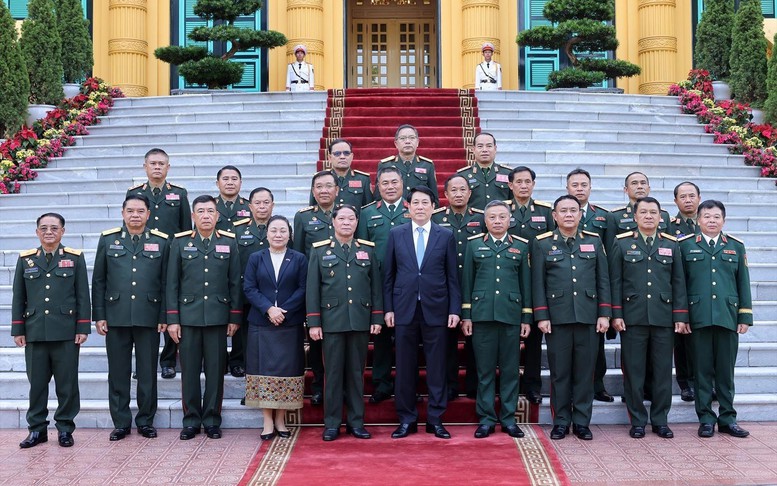 Chủ tịch nước Lương Cường tiếp Chủ nhiệm Tổng cục Chính trị Quân đội nhân dân Lào