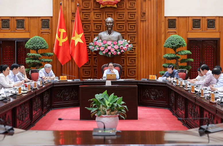 Thủ tướng chủ trì cuộc họp chuẩn bị tổ chức Đại hội Đảng bộ Chính phủ- Ảnh 2.