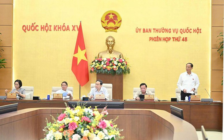 UBTV Quốc hội xem xét báo cáo về nội dung tiếp thu, chỉnh lý dự thảo Luật Tình trạng khẩn cấp
