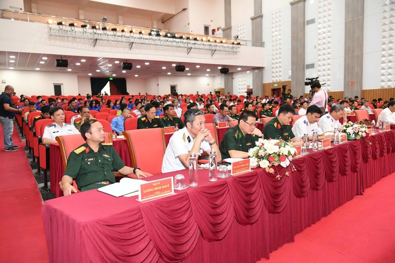 21 tỉnh, thành phố kí giao kết thi đua phòng, chống khai thác IUU- Ảnh 2.