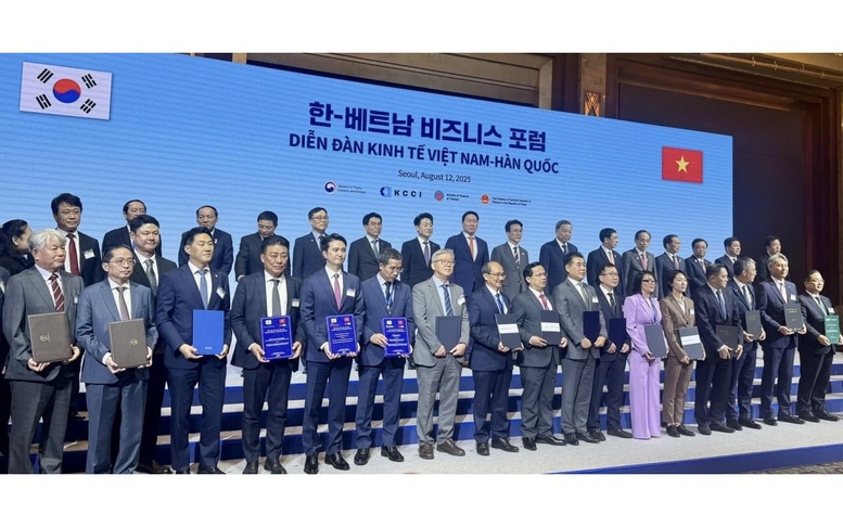 Lần đầu tiên Việt Nam xuất khẩu 5.000 máy bay vận tải không người lái cho Hàn Quốc