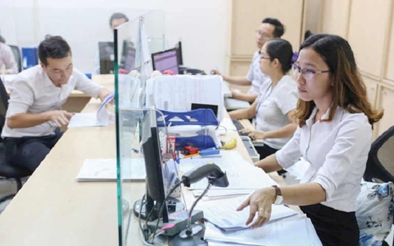 Dự tuyển viên chức hạng III có được dùng bằng thạc sĩ?