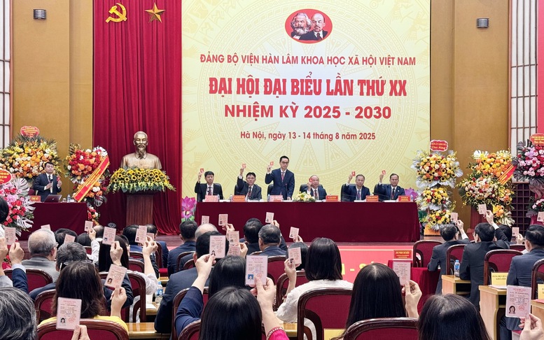 Phát huy vai trò trung tâm nghiên cứu khoa học xã hội và nhân văn hàng đầu