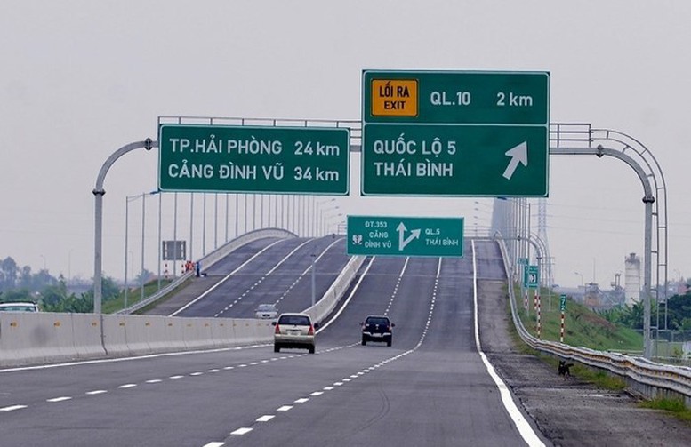 Thí điểm phân làn đường, cấm xe tải trên cao tốc Hà Nội - Hải Phòng, Pháp Vân - Cầu Giẽ- Ảnh 2.