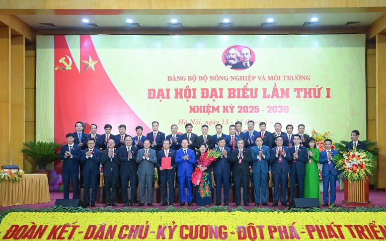 Ra mắt Ban chấp hành Đảng bộ Bộ Nông nghiệp và Môi trường khóa I