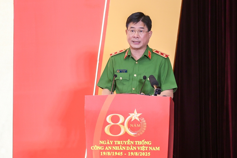 Thủ tướng: Xây dựng văn hóa phòng cháy, chữa cháy, phòng chống thiên tai, nâng cao kỹ năng cứu nạn, cứu hộ trong toàn dân- Ảnh 6.