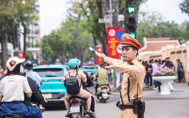 Phân luồng chi tiết giao thông phục vụ Lễ diễu binh, diễu hành dịp Quốc khánh 2/9- Ảnh 1.