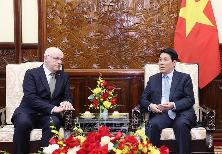 Đại sứ Phần Lan bày tỏ ấn tượng với “4 Nghị quyết trụ cột” của Việt Nam- Ảnh 2.