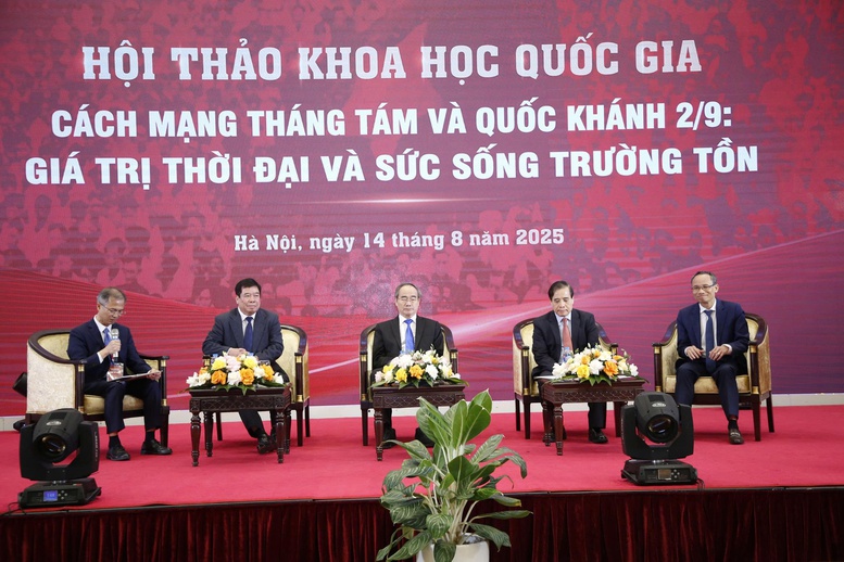 Phát huy giá trị trường tồn của Cách mạng Tháng Tám trong kỷ nguyên mới- Ảnh 1.