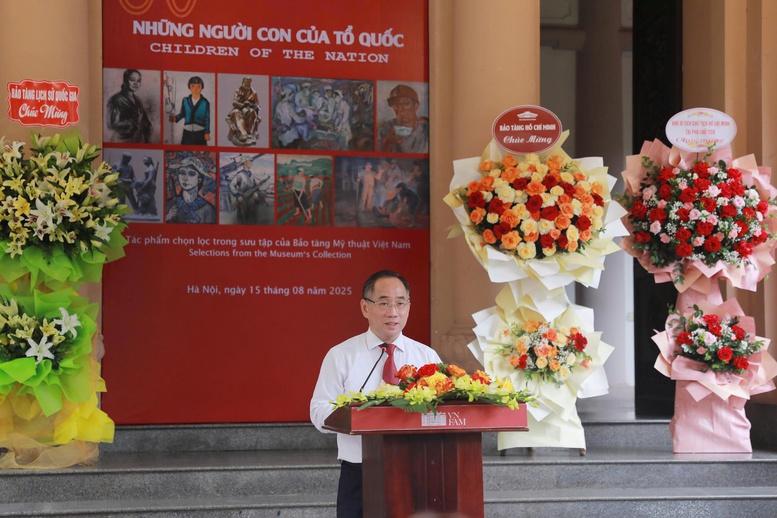80 tác phẩm nghệ thuật tại triển lãm 'Những người con của Tổ quốc'- Ảnh 1.