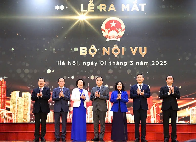 Đảng bộ Bộ Nội vụ: Dấu ấn nhiệm kỳ kiến tạo đột phá, mở đường kỷ nguyên mới- Ảnh 1.