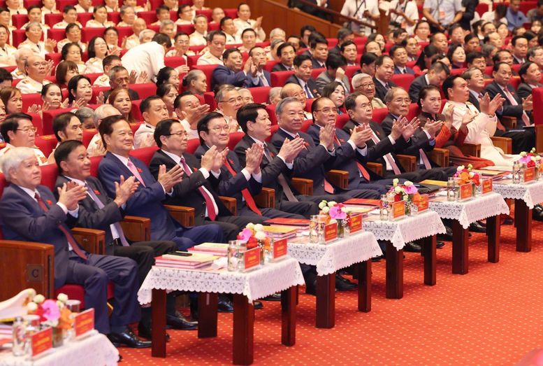 Diễn văn của Tổng Bí thư Tô Lâm tại Lễ kỷ niệm 80 năm Ngày Truyền thống CAND và 20 năm Ngày hội toàn dân bảo vệ An ninh Tổ quốc- Ảnh 3.