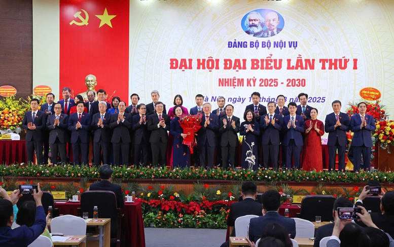 Đồng chí Phạm Thị Thanh Trà được chỉ định giữ chức Bí thư Đảng ủy Bộ Nội vụ nhiệm kỳ 2025-2030- Ảnh 1.