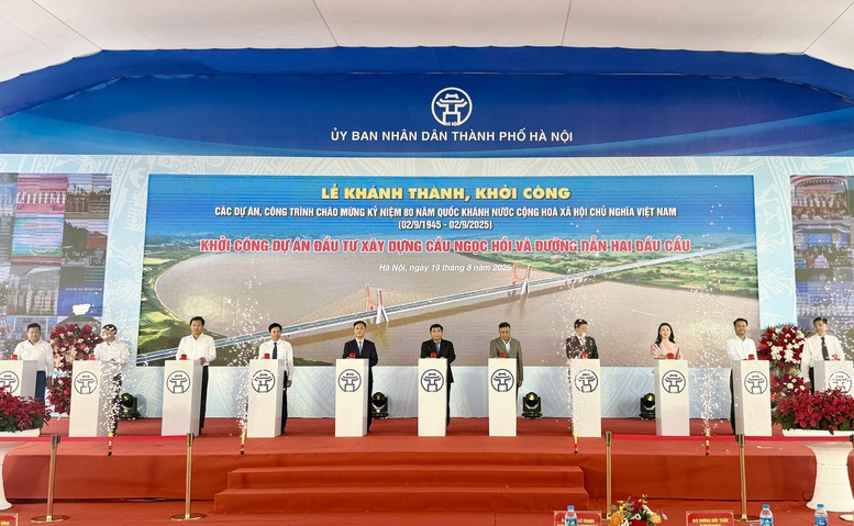 Khởi công Dự án đầu tư xây dựng cầu Ngọc Hồi và đường dẫn hai đầu cầu- Ảnh 2.