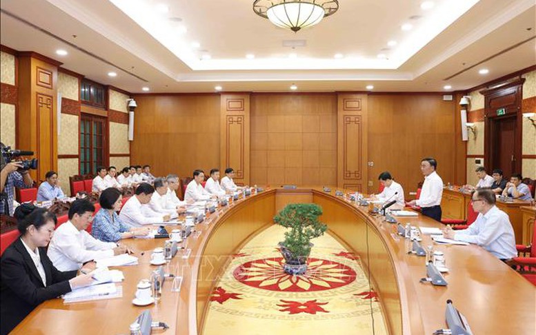 Các tổ công tác của Bộ Chính trị làm việc với Ban Thường vụ 4 tỉnh, thành ủy
