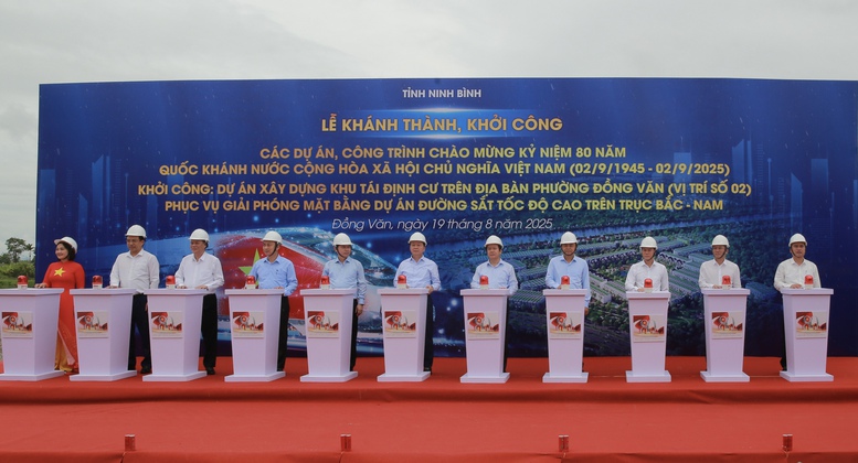 TỔNG THUẬT: Lễ khởi công, khánh thành 250 công trình tiêu biểu trên cả nước chào mừng Cách mạng tháng Tám và Quốc khánh 2/9- Ảnh 17.