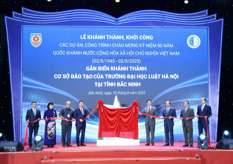 Khánh thành trường đại học gần 1.800 tỷ đồng tại Bắc Ninh- Ảnh 7.