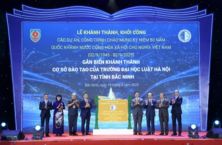 Khánh thành trường đại học gần 1.800 tỷ đồng tại Bắc Ninh- Ảnh 8.