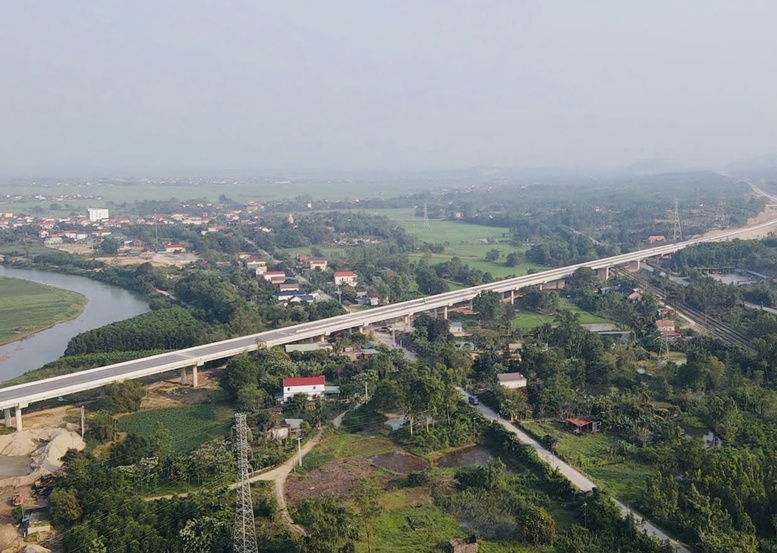Chính thức thông xe dự án cao tốc Hòa Liên – Túy Loan, Vạn Ninh - Cam Lộ- Ảnh 5.