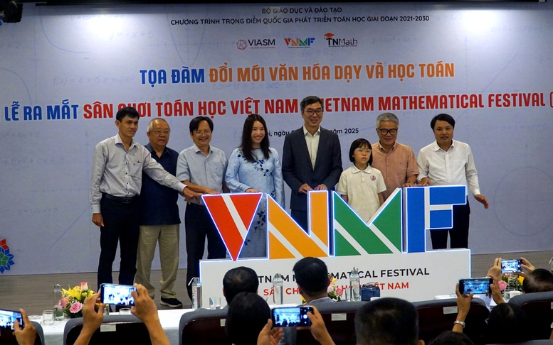 Ra mắt sân chơi Toán học Việt Nam VNMF