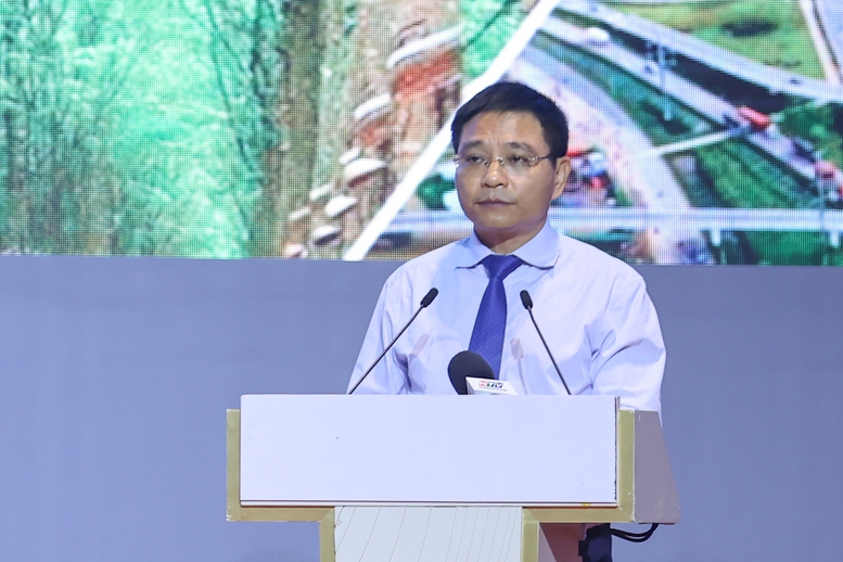 Thủ tướng: TPHCM và Đông Nam Bộ đều có không gian phát triển mới, cần hành động quyết liệt hơn để kiến tạo phát triển- Ảnh 5.