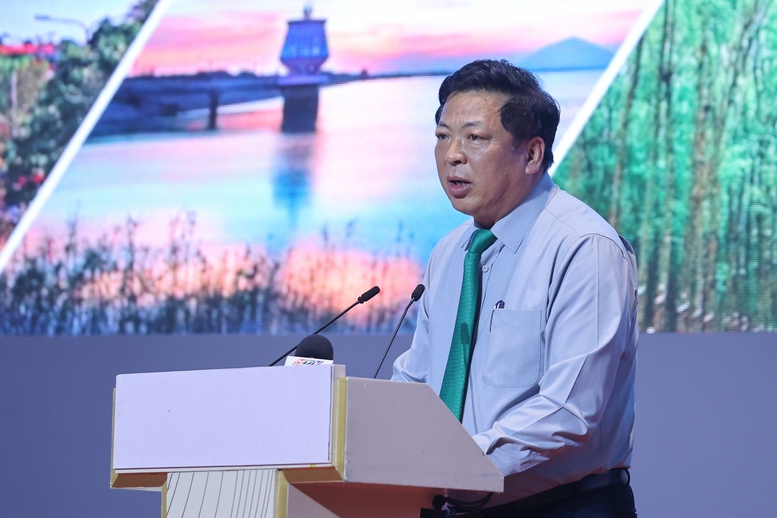 Thủ tướng: TPHCM và Đông Nam Bộ đều có không gian phát triển mới, cần hành động quyết liệt hơn để kiến tạo phát triển- Ảnh 6.
