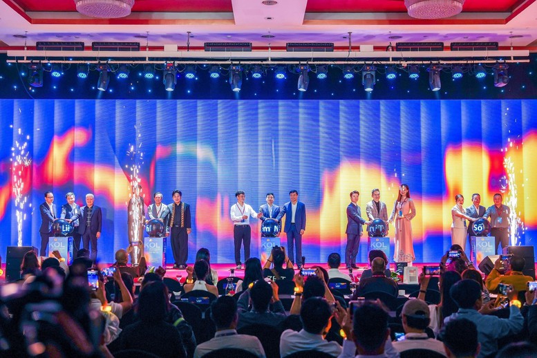 SHB cùng đất nước kiến tạo 'Niềm tin số' trong kỷ nguyên mới- Ảnh 3.