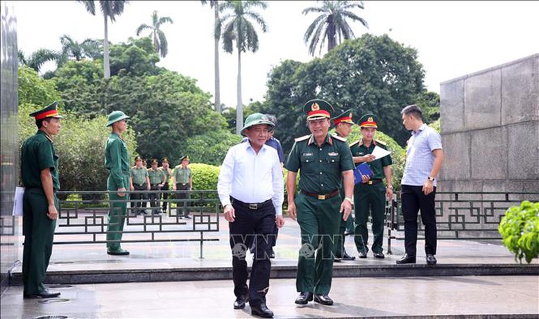 Thường trực Ban Bí thư Trần Cẩm Tú kiểm tra công tác chuẩn bị Lễ kỷ niệm 80 năm Quốc khánh