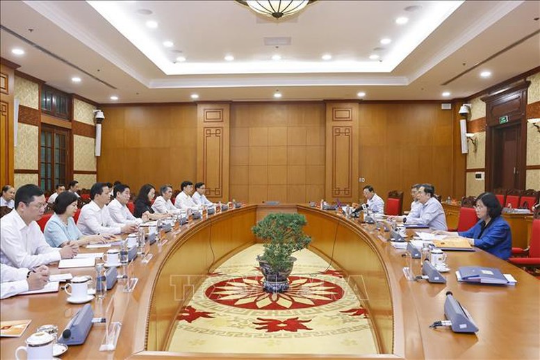 Hai Tổ công tác của Bộ Chính trị làm việc với Ban Thường vụ Tỉnh ủy các tỉnh Sơn La, Thanh Hóa, Bắc Ninh, Lạng Sơn- Ảnh 5.