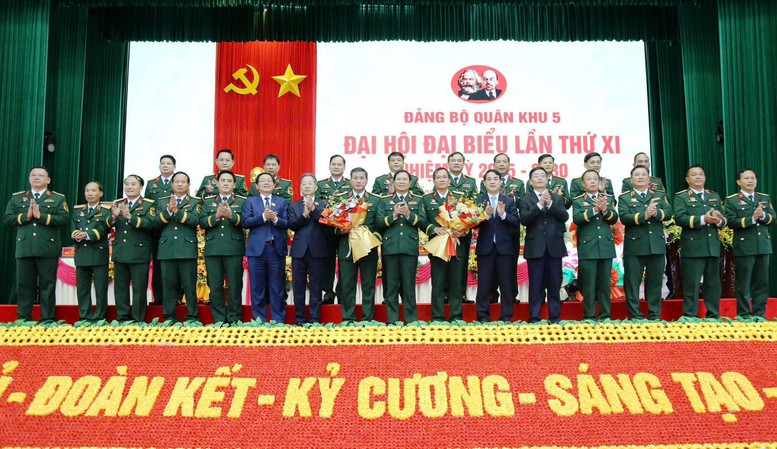 Xây dựng LLVT Quân khu 5 vững mạnh toàn diện 'mẫu mực, tiêu biểu'- Ảnh 2.