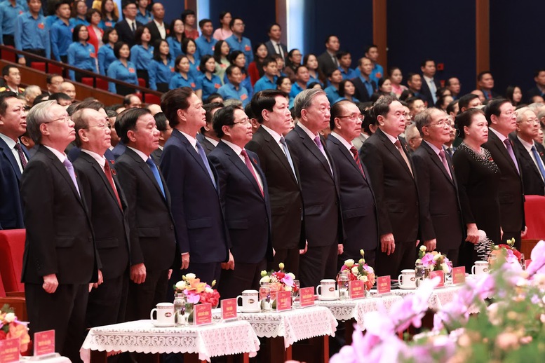 Thủ tướng: Chính phủ dưới sự lãnh đạo của Đảng, 80 năm hành trình vì nước, vì dân- Ảnh 5.