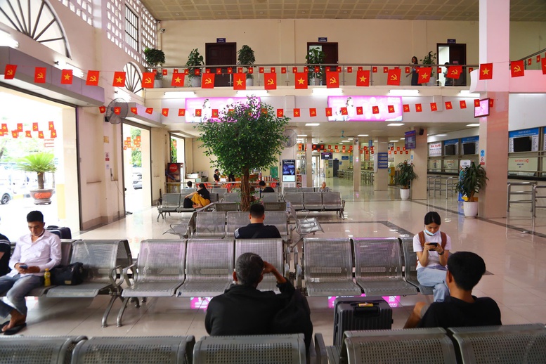 Xe khách không tăng giá, không 'nhồi nhét' khách dịp 2/9- Ảnh 5.