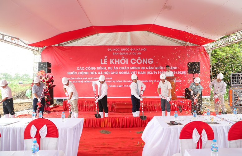 ĐHQGHN khởi công công trình hạ tầng trọng điểm phục vụ nghiên cứu, đào tạo công nghệ số- Ảnh 1.
