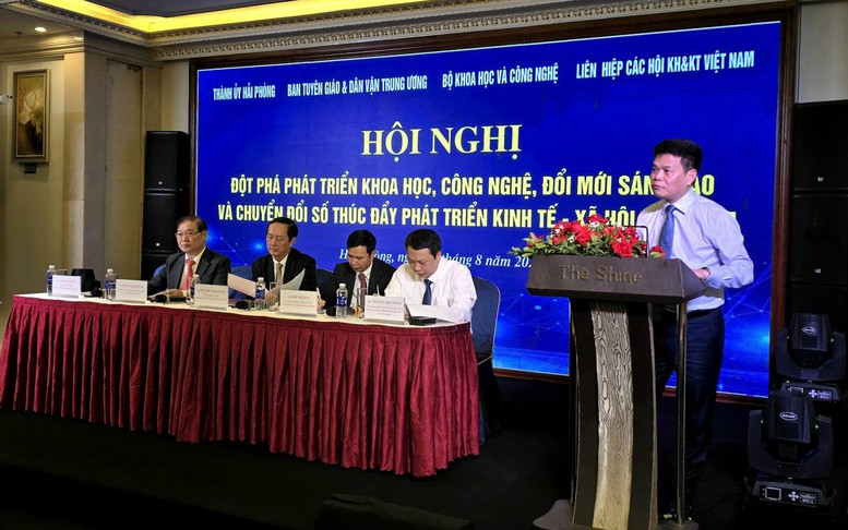 Kiến tạo môi trường thuận lợi cho khoa học công nghệ, khơi nguồn sáng tạo