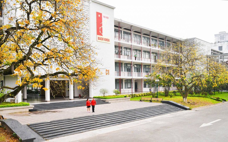 ĐIỂM CHUẨN của Đại học Bách khoa Hà Nội: Ngành Khoa học dữ liệu và Trí tuệ nhân tạo dẫn đầu với 29,39 điểm