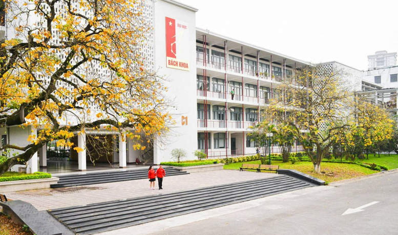 ĐIỂM CHUẨN của Đại học Bách khoa Hà Nội: Ngành Khoa học dữ liệu và Trí tuệ nhân tạo dẫn đầu với 29,39 điểm- Ảnh 1.