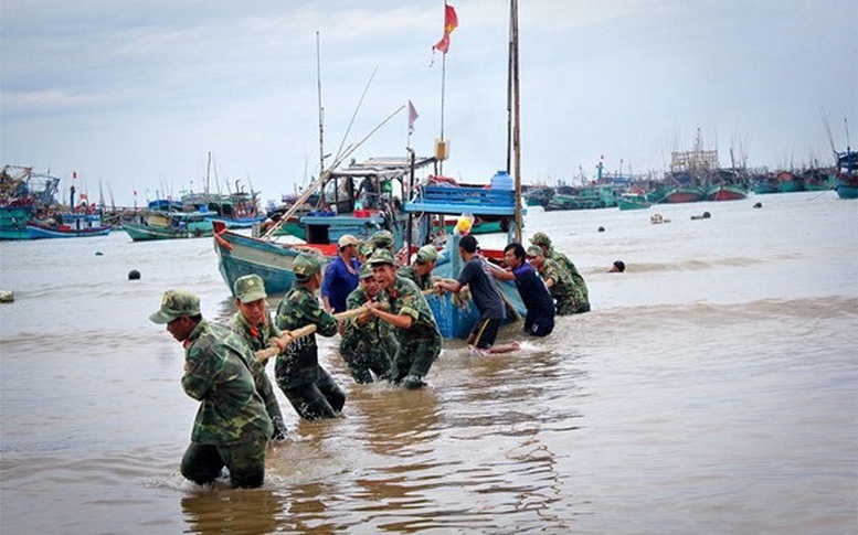 Thủ tướng yêu cầu triển khai ứng phó bão số 5 với tinh thần khẩn trương nhất, quyết liệt nhất