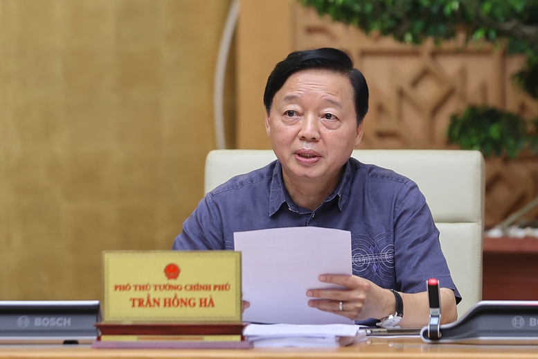 Thủ tướng: Việc giải quyết thủ tục cho người dân, doanh nghiệp phải đặt lên hàng đầu- Ảnh 3.