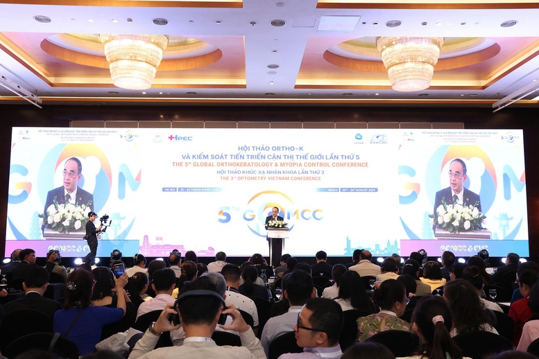 Tỷ lệ trẻ mắc cận thị khu vực đô thị cao gấp nhiều lần nông thôn- Ảnh 1.