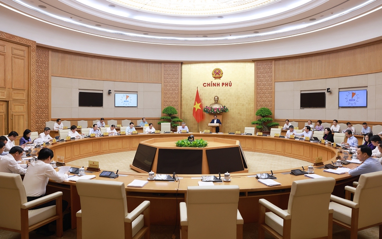 Tập trung xây dựng, hoàn thiện thể chế, pháp luật bảo đảm chất lượng, kịp thời, hiệu quả