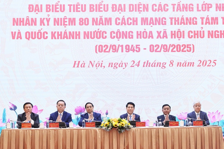 Lãnh đạo Đảng, Nhà nước gặp mặt đại biểu tiêu biểu đại diện các tầng lớp nhân dân- Ảnh 2.