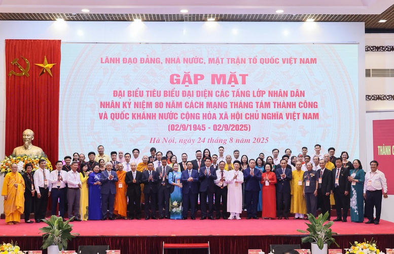 Lãnh đạo Đảng, Nhà nước gặp mặt đại biểu tiêu biểu đại diện các tầng lớp nhân dân- Ảnh 8.