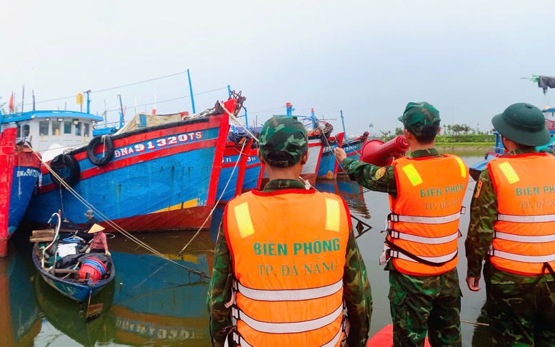 Đà Nẵng cấm biển, sẵn sàng sơ tán người dân khỏi khu vực nguy hiểm