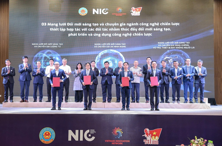 Trí tuệ Việt Nam trong và ngoài nước góp sức định hình tương lai- Ảnh 4.