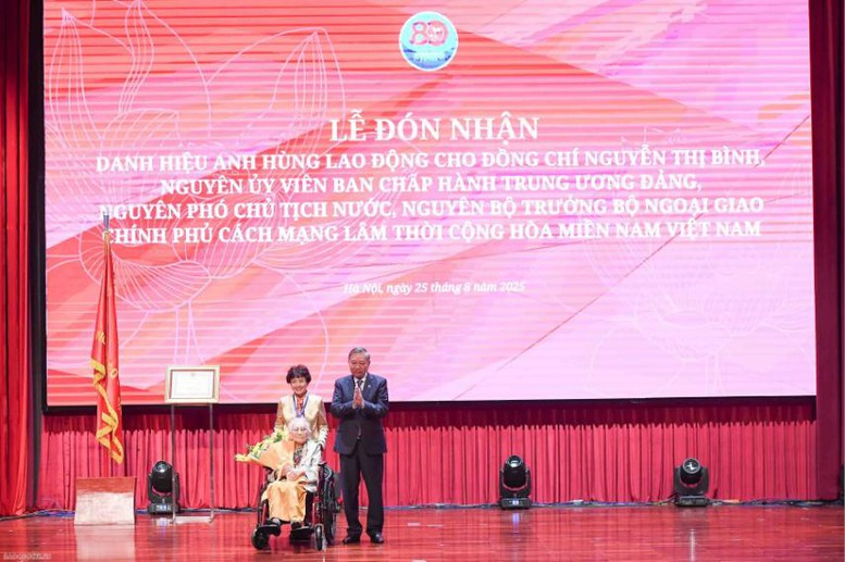 Tổng Bí thư Tô Lâm: Ngoại giao thắp sáng niềm tin về một thế giới hòa bình, hợp tác và phát triển- Ảnh 4.