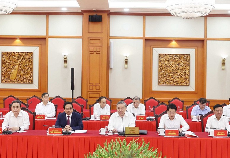 Bộ Chính trị làm việc với Ban Thường vụ Quân ủy Trung ương- Ảnh 1.