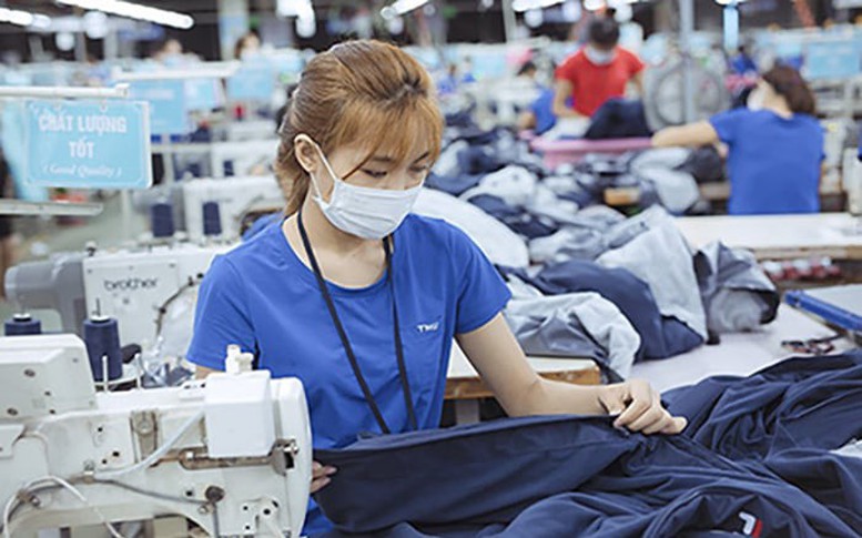 Dệt may - da giày: Củng cố thị trường trong nước để nâng tầm cạnh tranh toàn cầu