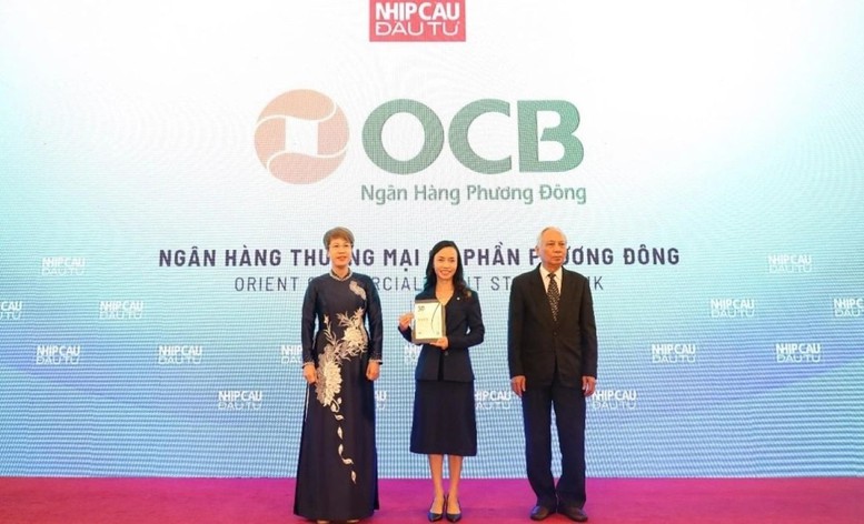 OCB nhận giải "Chiến lược nhân sự phát triển bền vững" tại lễ vinh danh CSA 2025- Ảnh 1.