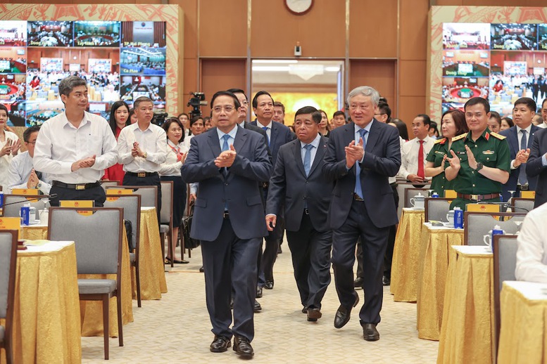TRỰC TIẾP: Hội nghị tổng kết chương trình và phong trào thi đua xóa nhà tạm, nhà dột nát- Ảnh 1.